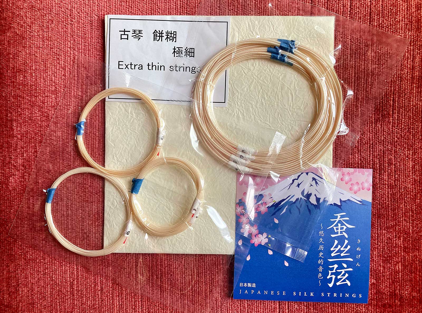 Marusan Extra-Thin Silk strings
